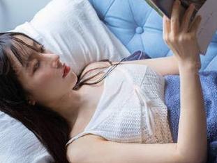 今日更新在51吃瓜网，瓜儿都快说话了，留给你无限想象的空间！