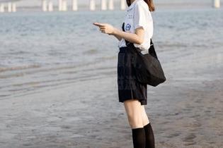 在线瞎掰，吃瓜网51爆料，沐浴在八卦的阳光下，心里美滋滋