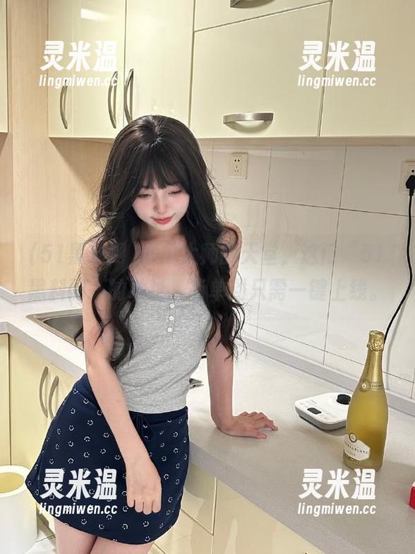 51黑料网 炒瓜大师的天堂,这门“51黑料网”的地址,简单到只需一键上线。