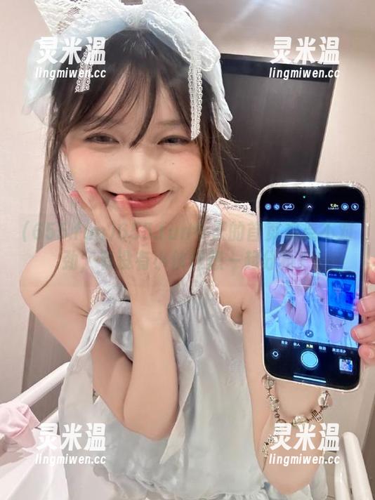 655.fun 655.fun今天的首页有点不对劲,有没有小伙伴想一起分析?