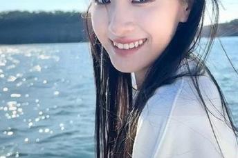 脑洞大开的朋友圈，现在在“91i吃瓜”分享更有意思