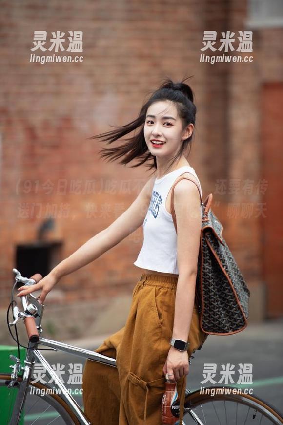 91今日吃瓜 吃瓜不仅要勇敢,还要有传送门加持,快来看“91今日吃瓜”聊聊天吧!