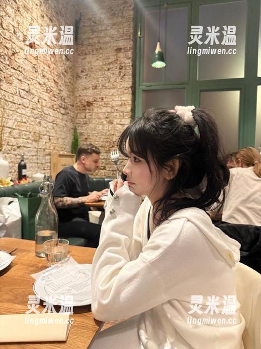 91黑料 安卓手机里藏了个91黑料网,你的“吃瓜情绪”全在这儿了