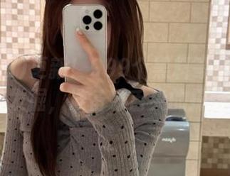 更新！999个黑料等着你在998.su上发掘，准备好舌尖的探险了吗？