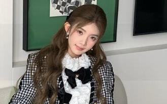 “www.吃瓜”传送门为你开启，准保各种惊艳的瓜品不断上演。