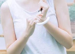 网页版迷雾重重?五一吃瓜app带你走出黑暗,直达刷新快乐的全新世界!