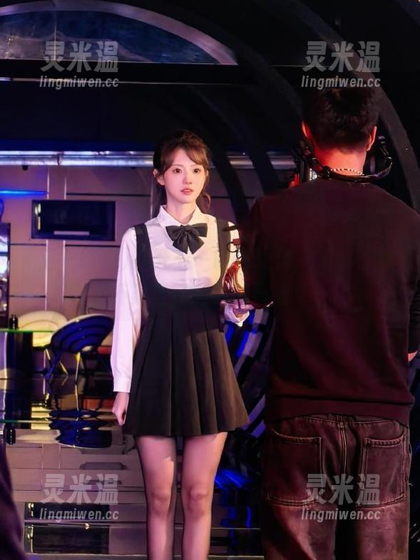 五一吃瓜 打开五一吃瓜软件,视频让我怀疑自己眼睛的智商!
