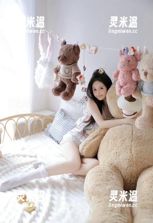 吃瓜大本营 踏进入口,感受“吃瓜大本营”带来的喧嚣与惊叹!