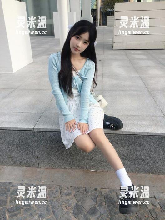 我要吃瓜 今天“我要吃瓜”更新的内容太精彩了,仿佛每一口都是大瓜的滋味。