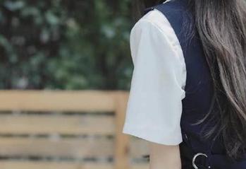 收藏个贴，发发牢骚——我的八卦日常在“我要吃瓜网”里可真够忙的…