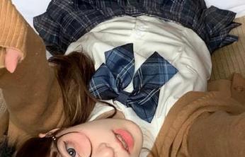 总在“每日吃瓜51”观看中沉迷,这让我的脑洞一度超出极限。