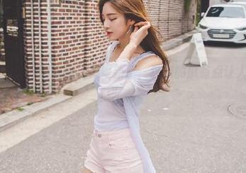 “网曝吃瓜”又更新了，这次的瓜有点让人想“咬一口”啊～
