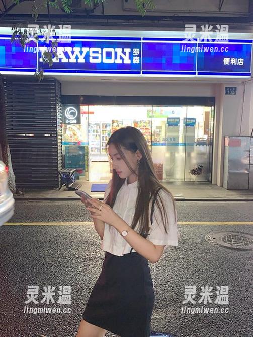 网红黑料 这款网红黑料app让我天天像是在吃大瓜,太不真实了!