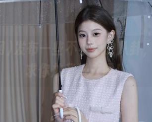 发布一些不小心的八卦，黑料网求你放我进去呗！