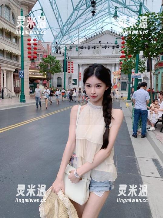 黑料网网址的故事，像块硬糖总让我回味无穷。