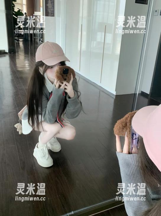 我刷新黑料老司机苹果版的三观，结果...哈哈哈！